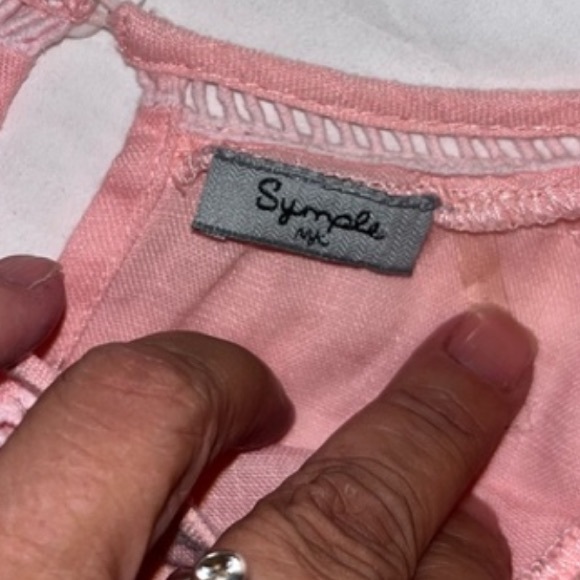 Symple NYC 100% Linen Flutter Sleeve Blouse - Picture 10 of 11